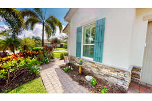 9617 SW Royal Poinciana Drive, Port Saint Lucie, FL 34987 - MLS#R11120568