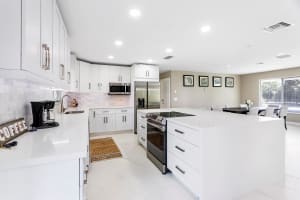 5200 Club Road, Haverhill, FL 33415 - MLS#R11120569