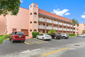 9421 Sunrise Lakes Boulevard 110, Sunrise, FL 33322 Sold 09/29/25
