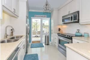 1203 Hillsboro Mile P3, Hillsboro Beach, FL 33062 Sold 09/12/25