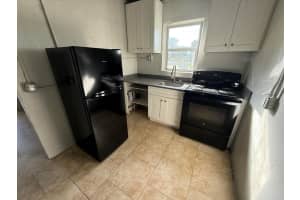 604 NW 9th Avenue 2, Pompano Beach, FL 33060 - MLS#R11120628