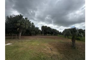 19268 NW 284th Street, Okeechobee, FL 34972 - MLS#R11120631