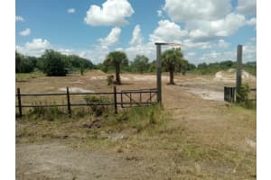 19145 270th Street, Okeechobee, FL 34972 - MLS#R11120660