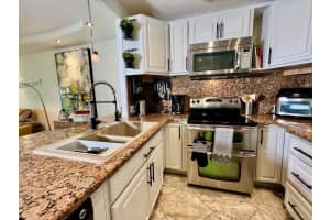 5121 W Oakland Park Boulevard 311, Lauderdale Lakes, FL 33313 - MLS#R11120676