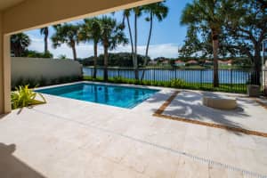105 Lost Bridge Drive, Palm Beach Gardens, FL 33410 - MLS#R11120688