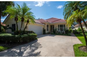 105 Lost Bridge Drive, Palm Beach Gardens, FL 33410 - MLS#R11120688
