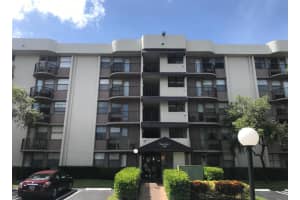 2701 Riverside Drive 514-b, Coral Springs