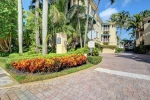 921 Osceola Drive 4, Boca Raton, FL 33432 - MLS#R11120725