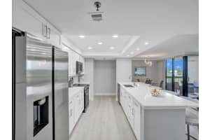 955 Egret Circle 405, Delray Beach, FL 33444 - MLS#R11120726