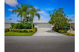3525 Sw Coco Palm Drive, Palm City
