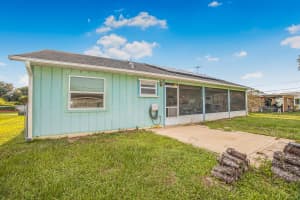 9156 101st Avenue, Vero Beach, FL 32967 - MLS#R11120763