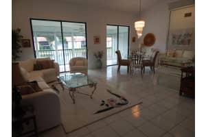 10279 N Circle Lake Drive 202, Boynton Beach, FL 33437 - MLS#R11120770