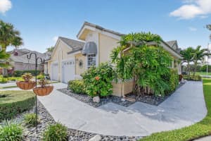 6103 Bear Creek Court, Lake Worth, FL 33467 - MLS#R11120773