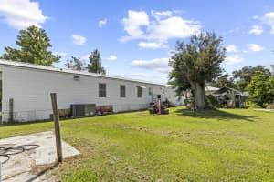 6585 NE 7th Street, Okeechobee, FL 34974 - MLS#R11120779