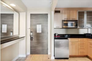 2670 Sunrise Boulevard, Fort Lauderdale, FL 33304 - MLS#R11120805