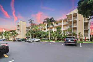 7270 Ashford Place 106, Delray Beach, FL 33446 - MLS#R11120808