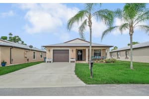 32 Oro Grande Way, Port Saint Lucie