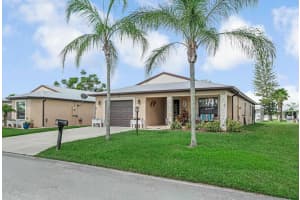 32 Oro Grande Way, Port Saint Lucie, FL 34952 - MLS#R11120813