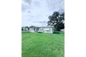 803 SE 13th Street, Okeechobee, FL 34974 Sold 11/04/25