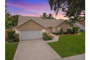 12275 Sannenwood Lane, Wellington, FL 33414 Sold 11/07/25
