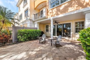 5580 NE Trieste Way, Boca Raton, FL 33487 - MLS#R11120869