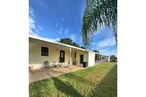 1 Grande Camino Court, Fort Pierce, FL 34951 - MLS#R11120873