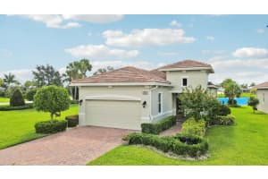 8901 SW Pepoli Way, Port Saint Lucie, FL 34987 - MLS#R11120966