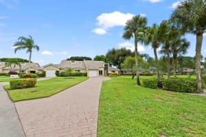 6907 Fountains Circle, Lake Worth