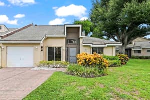 6907 Fountains Circle, Lake Worth, FL 33467 - MLS#R11120984