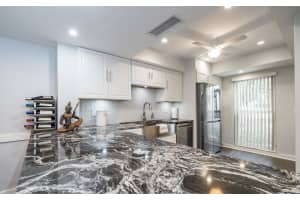 1814 Presidential Way 103, West Palm Beach, FL 33401 - MLS#R11121000