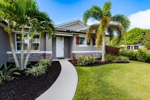 444 SW Halibut Avenue, Port Saint Lucie, FL 34953 Sold 10/31/25