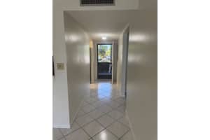 3154 Via Poinciana 114, Lake Worth, FL 33467 - MLS#R11121025