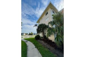 2615 Garden Drive, Lake Worth, FL 33461 - MLS#R11121026