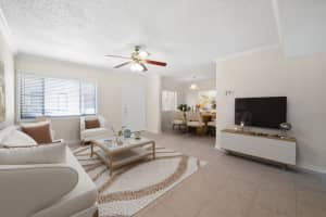 5310 Las Verdes Circle 118, Delray Beach