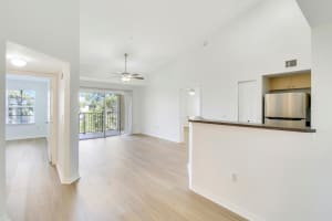 4151 San Marino Boulevard 304, West Palm Beach, FL 33409 - MLS#R11121083