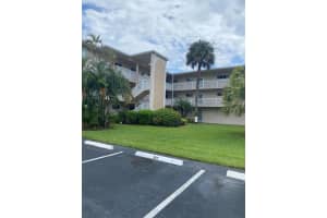 2856 S Garden Drive S 201, Lake Worth, FL 33461 - MLS#R11121086