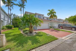 2213 Oakmont Drive, Riviera Beach, FL 33404 - MLS#R11121114