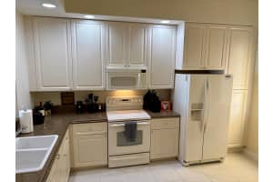 38 Harbour Isle Drive E Ph01, Fort Pierce, FL 34949 - MLS#R11121115