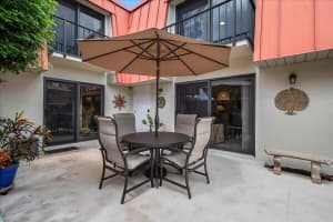 3250 Meridian Way S B, Palm Beach Gardens, FL 33410 Sold 10/09/25