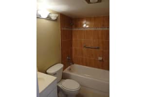 250 Durham 250 F, Deerfield Beach, FL 33442 - MLS#R11121155