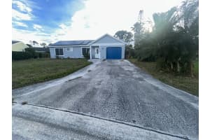 1958 Avanti Circle, Port Saint Lucie, FL 34952 - MLS#R11121173