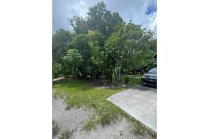 2805 S 25th Street, Fort Pierce, FL 34981 Sold 09/30/25