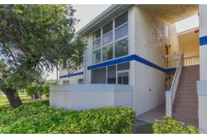 1531 SE Royal Green Circle 202, Port Saint Lucie, FL 34952 - MLS#R11121183