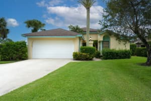 13258 Touchstone Place, Palm Beach Gardens