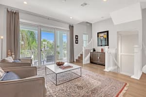 7091 Edison Place, Palm Beach Gardens