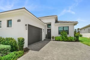 9084 SW Arco Way, Port Saint Lucie, FL 34987 - MLS#R11121200