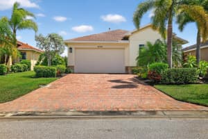10359 SW Indian Lilac Trail, Port Saint Lucie, FL 34987 - MLS#R11121202