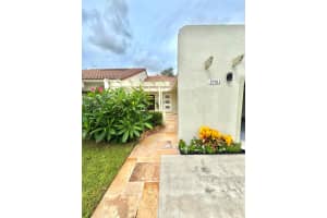 21583 Guadalajara Avenue, Boca Raton, FL 33433 - MLS#R11121210