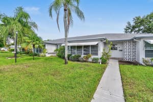 1097 Circle Terrace W C, Delray Beach