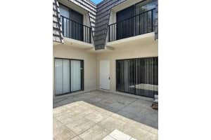 1905 N Congress Avenue, West Palm Beach, FL 33401 - MLS#R11121219